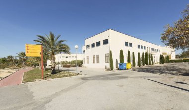 Elche Miguel Hernandez Üniversitesi için karşılık gelen yapı