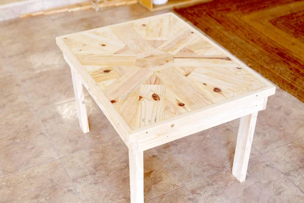 학습 공간에 만든 테이블 — 스톡 사진