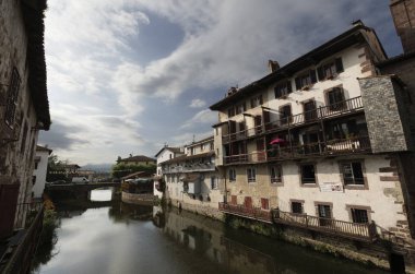 SAINT Jean PIED de bağlantı noktası.