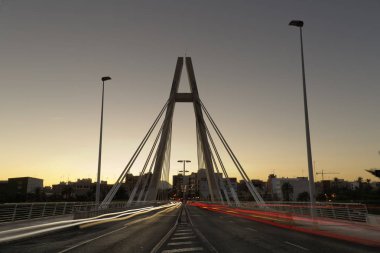 Elche genelliği Köprüsü.