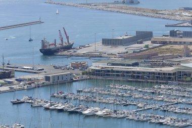 Alicante bağlantı noktası Santa Barbara Castle sayısı.