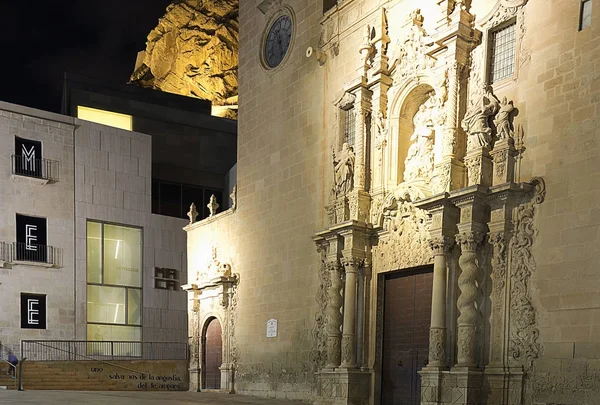 Basilica of Santa Maria in the city of Alicante. — Stock Photo, Image