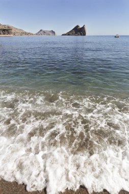 Aguilas kasabasında aşçılar plajı.