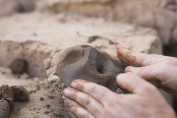 Hands Person Making Clay Sculpture Horizontal Shot Natural Light — Stock Photo, Image