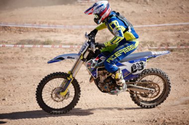 Elche, İspanya. 19 Kasım 2019: İspanya 'nın Elche şehrinde motokros yarışması.