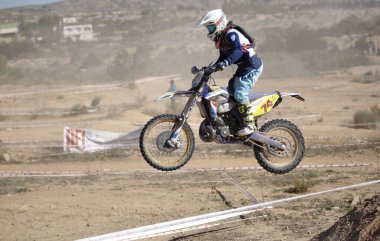 Elche, İspanya. 19 Kasım 2019: İspanya 'nın Elche şehrinde motokros yarışması.