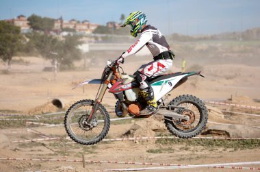 Elche, İspanya. 19 Kasım 2019: İspanya 'nın Elche şehrinde motokros yarışması.