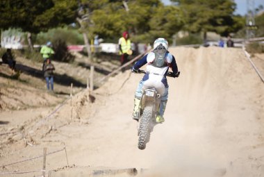 Elche, İspanya. 19 Kasım 2019: İspanya 'nın Elche şehrinde motokros yarışması.
