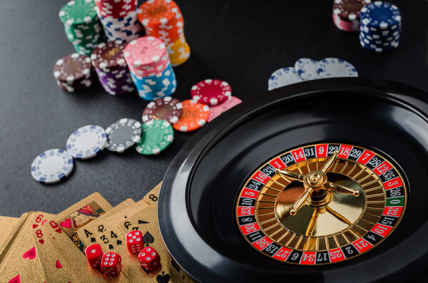 Рулетка колесо азартные игры в казино стол
.
