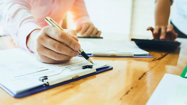 Business meetings with government and private borrowers with co- — Stock Photo, Image