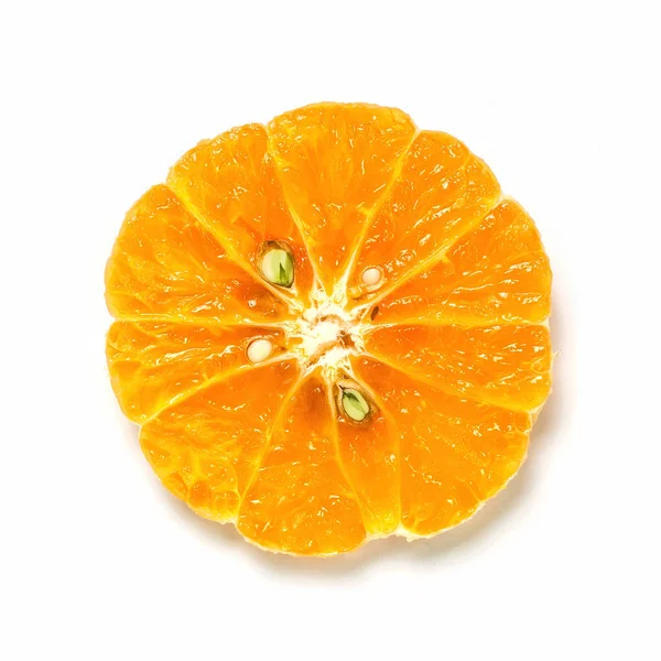 Closeup Szelet Narancs Gyümölcs Felülnézet Shot Fehér Alapon — Stock Fotó