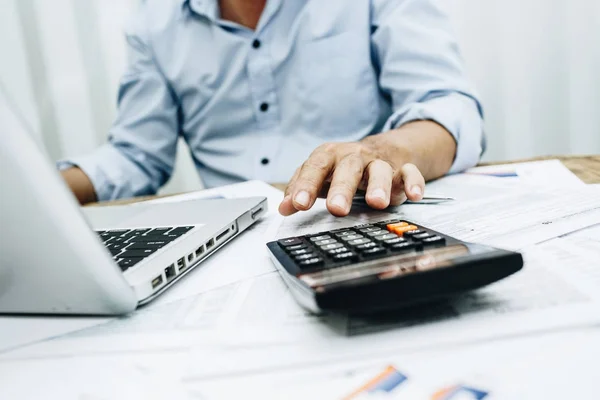 Business Man Accountant Using Calculator Calculating Bugget Money Tax Loan — Stock Photo, Image