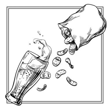 Kompozisyon üzerinden bir bira cam bir köpük sıçrama ile ve aperatifler, fişleri üst açık bir paketinden dökülür. Elle çizilmiş kroki, Restoran, pub, bar menüsü için şablon. İzole vektör