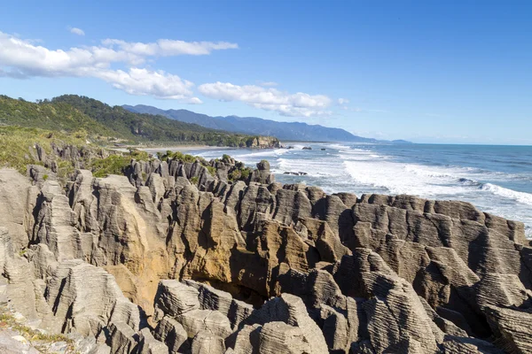 Punakaiki pancake rocks in New Zealand — Stock Photo, Image