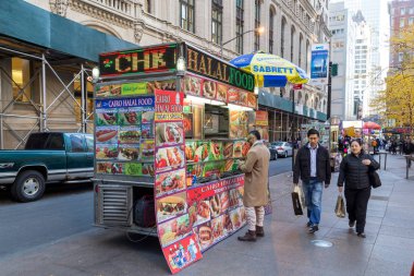 New York Street satıcı arabası