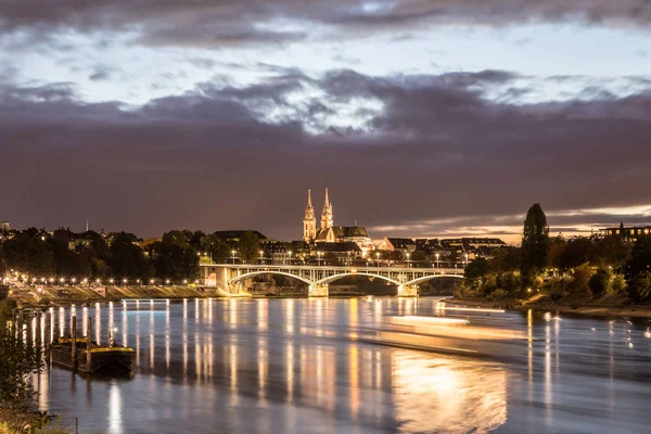 Night view of Rhine River with Basel Minster — Stock Photo, Image