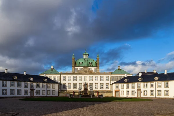 Fredensborgs slott i Danmark — Stockfoto