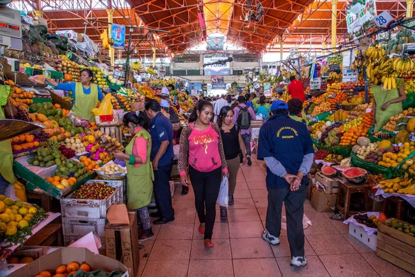 Mercado de San Camillo em Arequipa — Fotografia de Stock