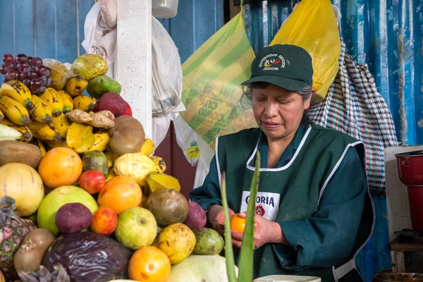 Mercado central em Cusco, Peru — Fotografia de Stock