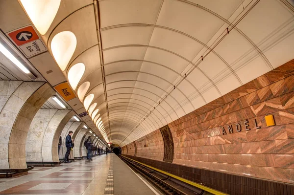 Estação de metro em Praga — Fotografia de Stock