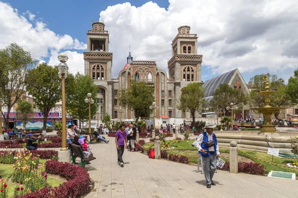 Plaza de armas in Huaraz, Peru — стокове фото
