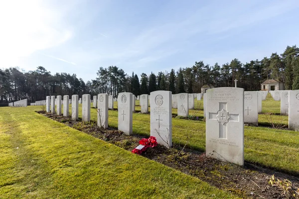 Britischer Kriegsfriedhof in becklingen, deutschland — Stockfoto