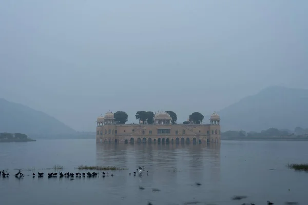 Palacio del Agua Jal Mahal en Jaipur, India — Foto de Stock
