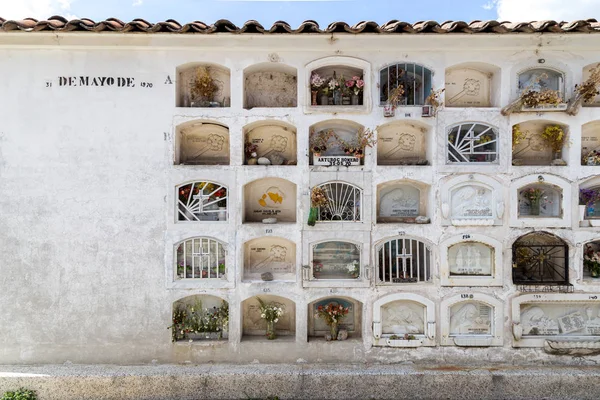 Cemitério em Huancavelica, Peru — Fotografia de Stock