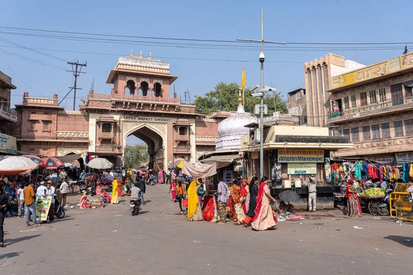 Tor zum Sardarmarkt in Jodhpur, Indien — Stockfoto