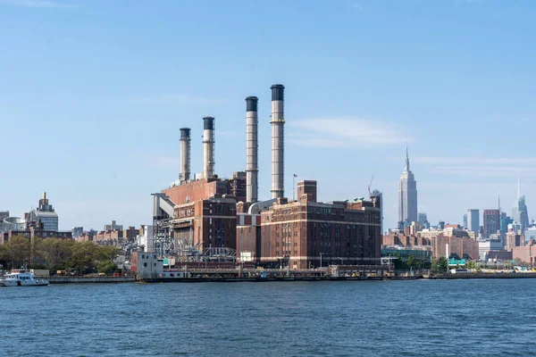 Central Elétrica Con Edison em Manhattan, Nova York — Fotografia de Stock