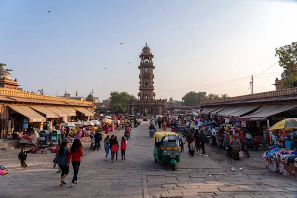 Uhrturm auf dem Sardarmarkt in Jodhpur, Indien — Stockfoto