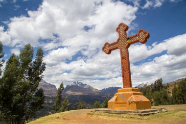 Huaraz, Peru 'daki Rataquenua bakış açısına geçin.