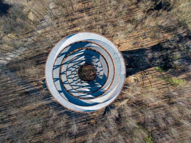 Macera Kampı Ormanı Kulesi