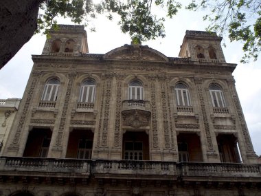 Güzel bina Havana (Küba)