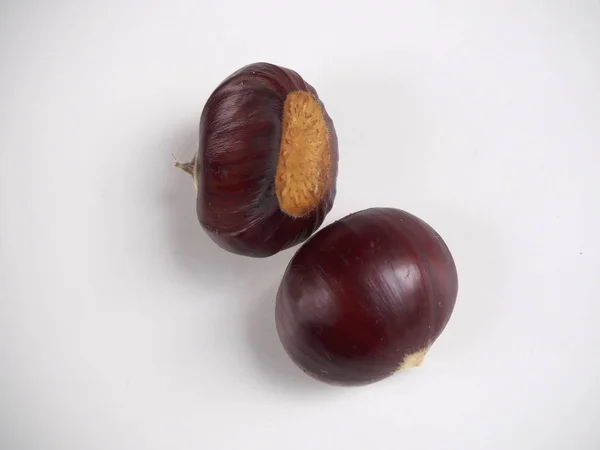 Two chestnuts isolated — Stock Photo, Image
