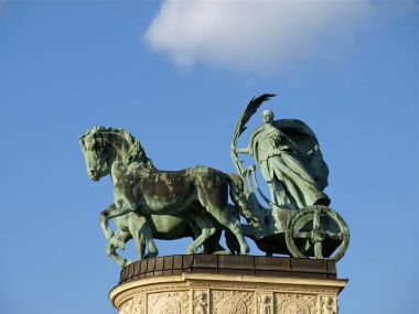 Budapeşte 'deki Kahramanlar Meydanı