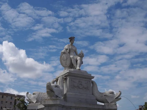 Der indische brunnen in havana — Stockfoto