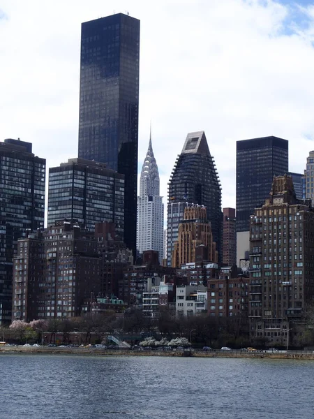 Edificios en Manhattan en Nueva York —  Fotos de Stock