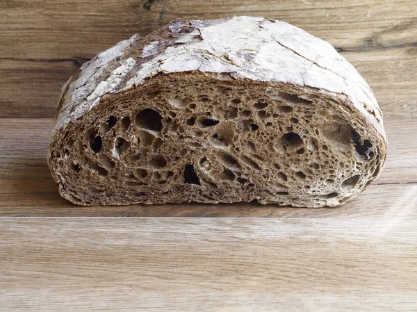 Солодовый ржаной хлеб — стоковое фото