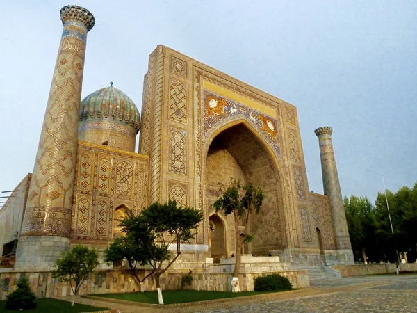 Registan v Samarkand - Uzbekistán — Stock fotografie