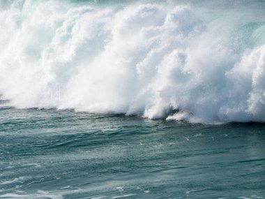 büyük dalga kilitleniyor