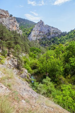 Crimea, Sevastopol, Black river olan bir kanyon