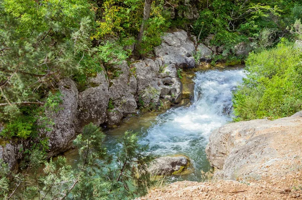 Crimeia, Sebastopol, o rio Negro é um desfiladeiro Imagem De Stock