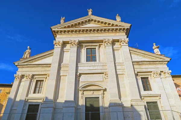 Facade of Urbino Cathedral,Italy — 스톡 사진