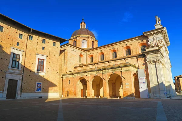 Urbino Cathedral, Italy — стокове фото