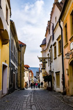 Durnstein ilkbaharın başlarında, Vaçu Vadisi, Avusturya Belediye Binası turizm beldesi