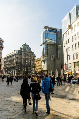 Crowd of people at the Stephansplatz in Vienna, Austria. View of