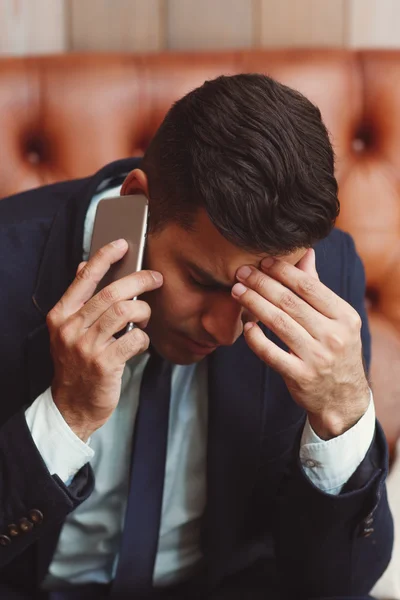 Close up van teleurgesteld kantoormedewerker — Stockfoto