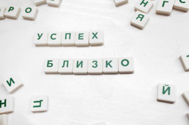 Rus scrabble blokları başarı olduğunu yakın ifade