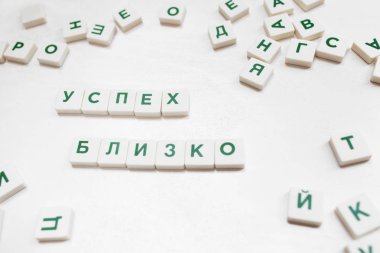 Rus scrabble blokları başarı olduğunu yakın ifade